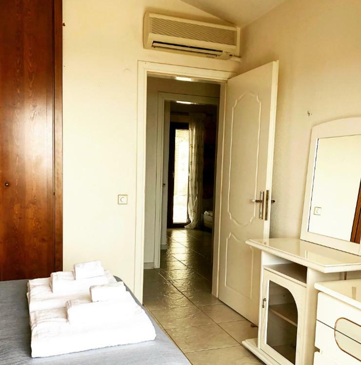Bright & Spacious Seaview Villa Siviri Exterior photo